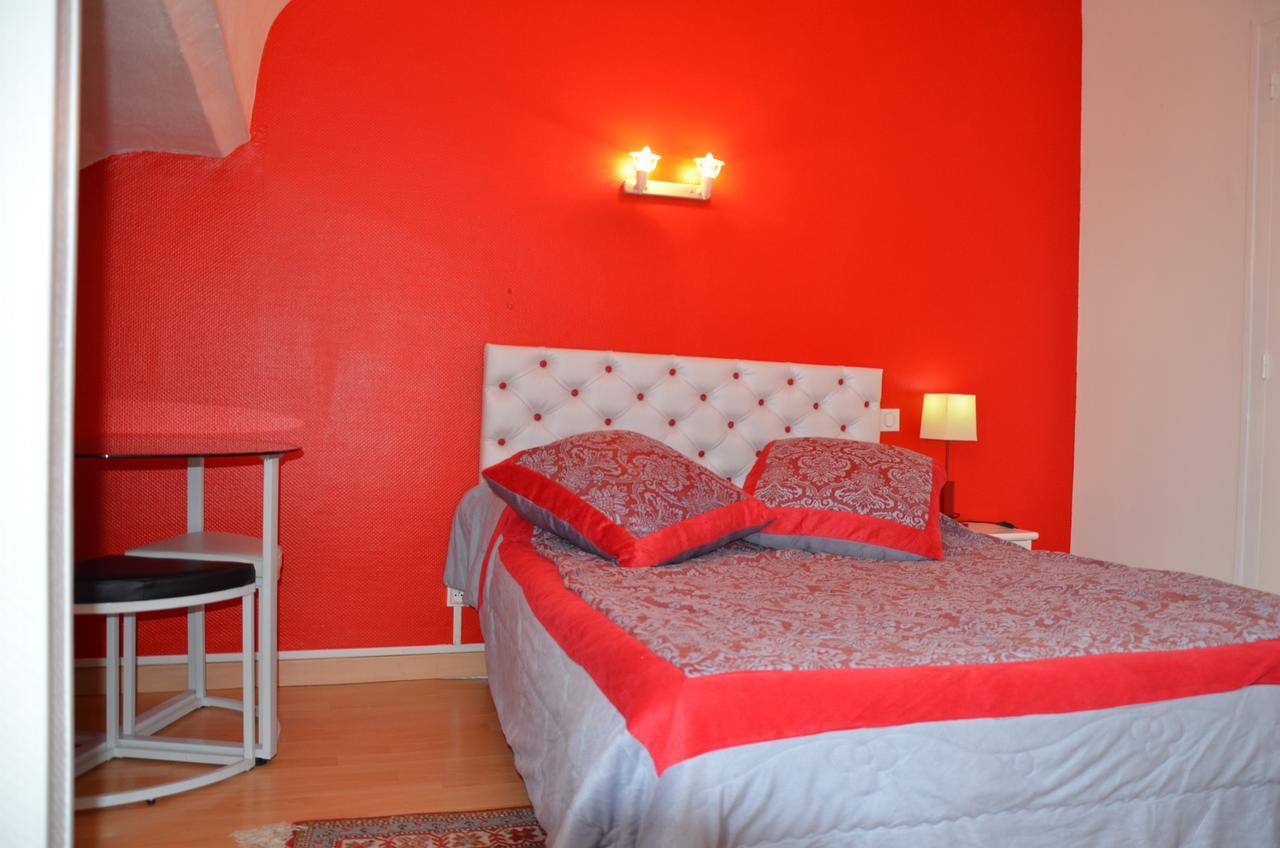 Hostellerie Du Grand Sully Bagian luar foto